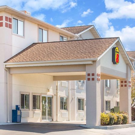 ซูเปอร์ 8 บาย วินด์แฮม เวสต์ มิดเดิลเซ็กซ์ - แชรอน แอเรีย Hotel West Middlesex ภายนอก รูปภาพ