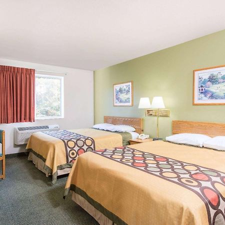 ซูเปอร์ 8 บาย วินด์แฮม เวสต์ มิดเดิลเซ็กซ์ - แชรอน แอเรีย Hotel West Middlesex ภายนอก รูปภาพ
